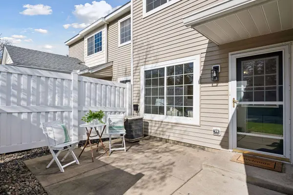 6985 139th AVE NW, Anoka, MN 55303