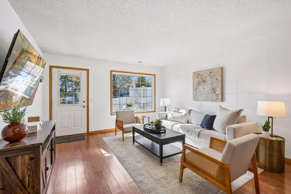 6985 139th AVE NW, Anoka, MN 55303