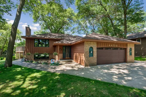 11772 Able ST NE, Minneapolis, MN 55434