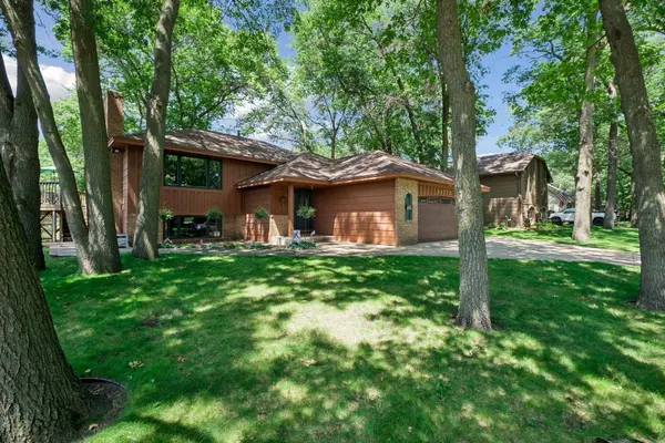 11772 Able ST NE, Minneapolis, MN 55434