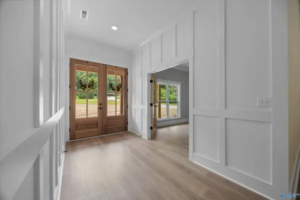 185 N Greenway Drive, Trinity, AL 35763