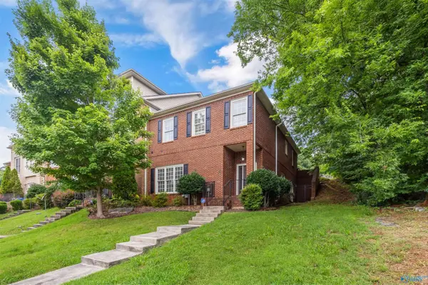 204 West Lake Circle, Madison, AL 35758