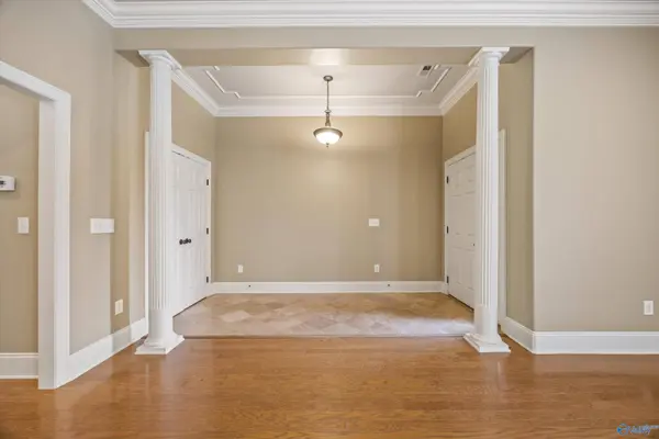 204 West Lake Circle, Madison, AL 35758