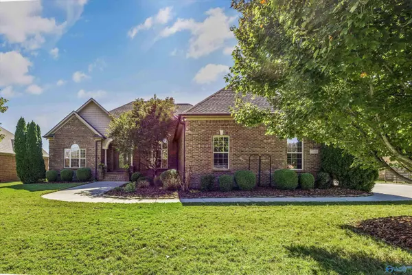 25868 Rosedown Drive, Athens, AL 35613