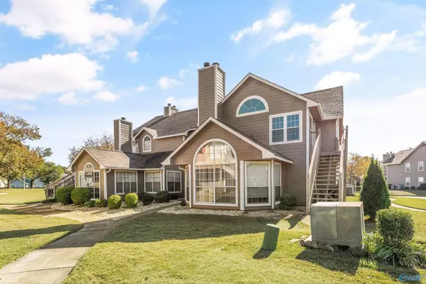 112 Waters Edge Lane, Madison, AL 35758