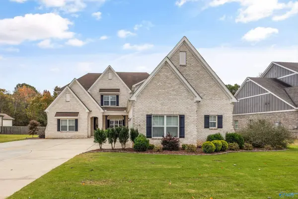 118 Creekmound Drive, Huntsville, AL 35806