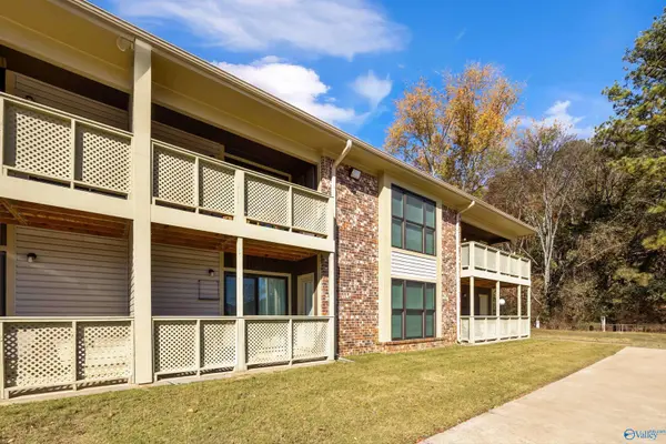 5042 Seven Pine Circle, Huntsville, AL 35816