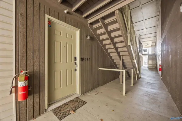 5042 Seven Pine Circle, Huntsville, AL 35816