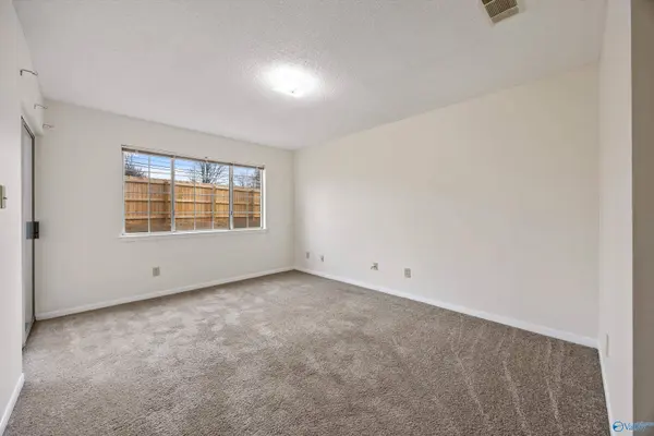1155 Old Monrovia Road #9-D, Huntsville, AL 35806