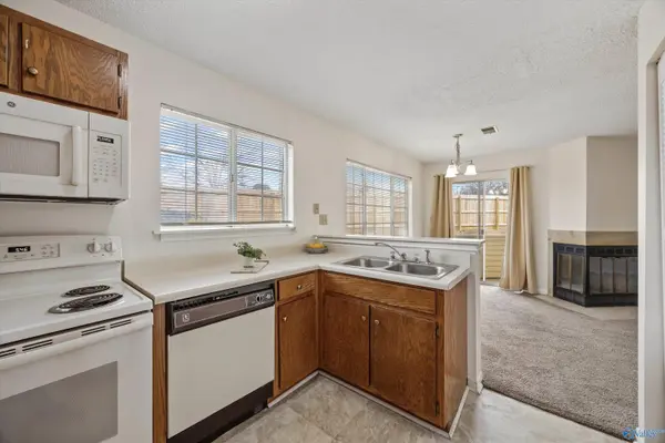 1155 Old Monrovia Road #9-D, Huntsville, AL 35806