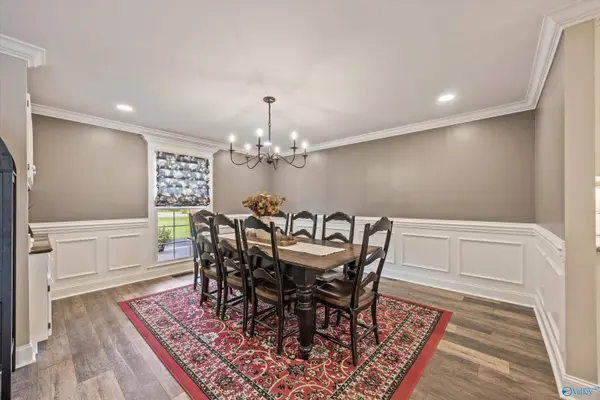 205 Lindsay Lane S, Athens, AL 35613