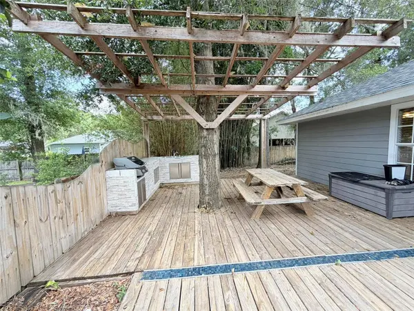 5722 SW 85TH ST, Gainesville, FL 32608