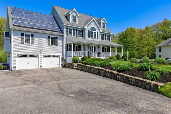 12 Linda Lane, Salisbury, MA 01952