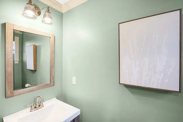 222 High Rd, Newbury, MA 01951
