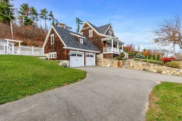 222 High Rd, Newbury, MA 01951