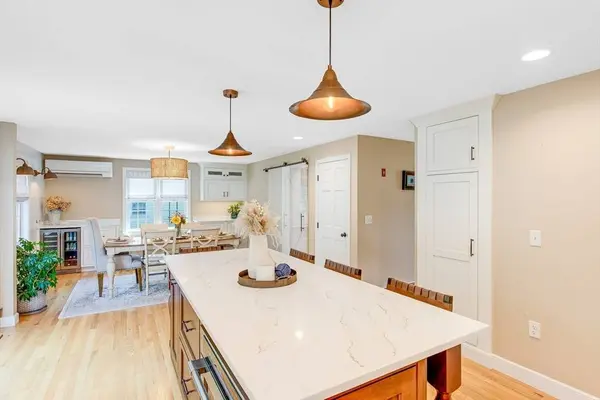 5 Virginia Ave, Newburyport, MA 01950