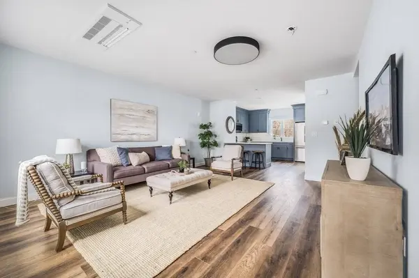 451 Essex St #2, Beverly, MA 01915