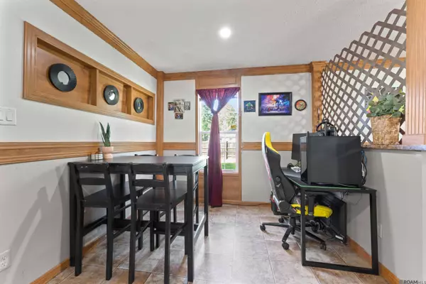 19290 Palmer Rd, Livingston, LA 70754