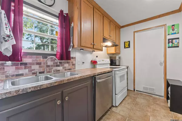 19290 Palmer Rd, Livingston, LA 70754