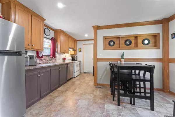 19290 Palmer Rd, Livingston, LA 70754