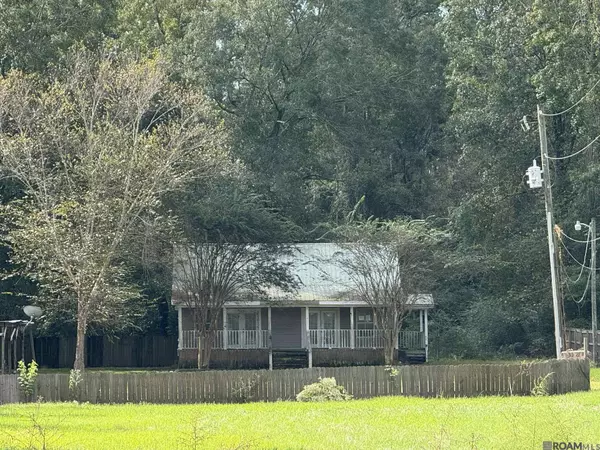 45191 Lake Settlement Dr, Prairieville, LA 70769