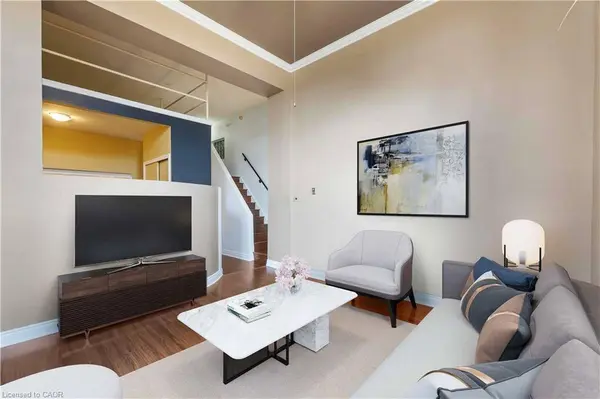 50 Main Street #202, Dundas, ON L9H 6P8