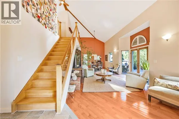 94 HIGHWAY 8, Flamborough, ON L9H4V5