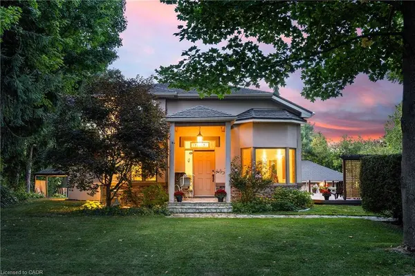 94 Highway 8, Flamborough, ON L9H 4V5