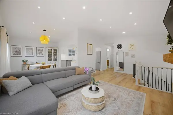 43 Ludlow Crescent, Brantford, ON N3P 1V3