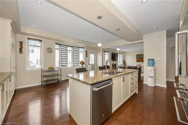 333 Percheron Way, Ottawa, ON K2V 0A9