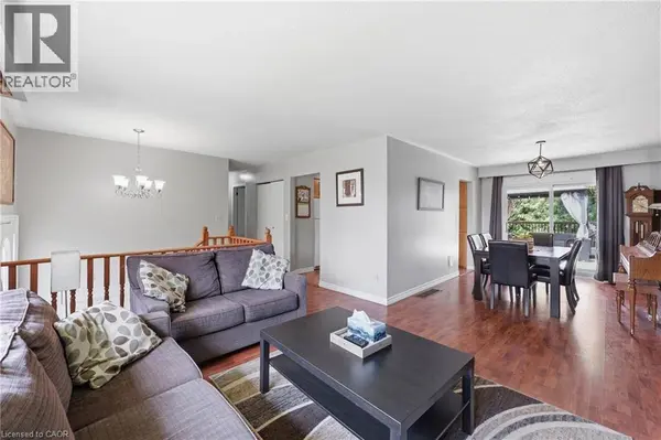 30 LAIRD Street, Caledonia, ON N3W1G3