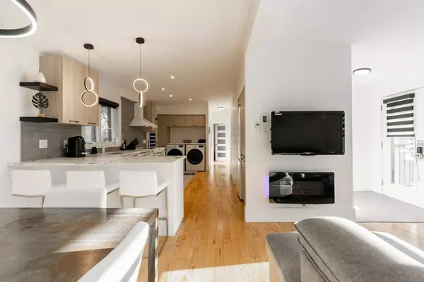 2250 Ch. du Village, Mont-tremblant, QC J8E1E9