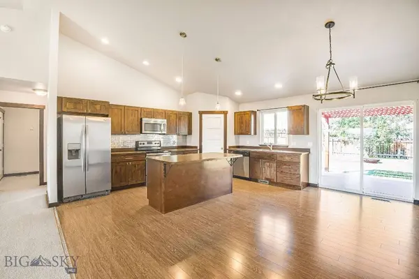 343 Stewart LOOP, Bozeman, MT 59718