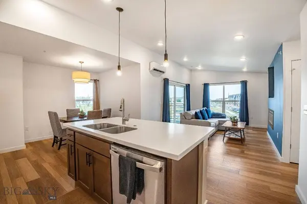 2440 Tschache LN #302, Bozeman, MT 59718