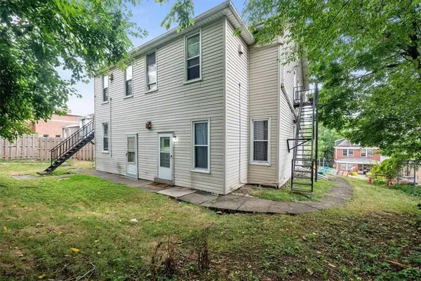 58 S Howard Ave, Bellevue, PA 15202