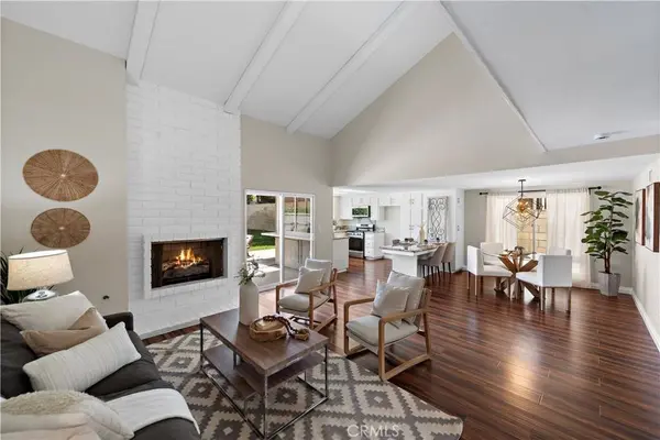 13041 Ranchwood RD, Tustin, CA 92782
