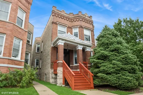 2431 N Central Park AVE, Chicago, IL 60647