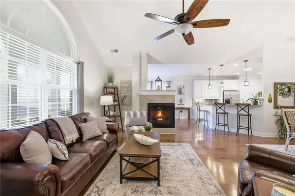 2637 Grapevine CIR #702, Cumming, GA 30041