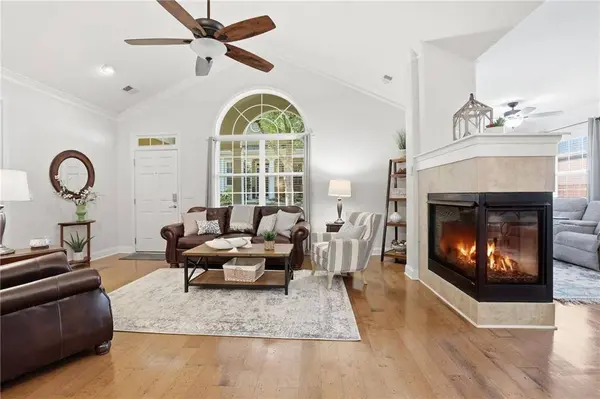 2637 Grapevine CIR #702, Cumming, GA 30041