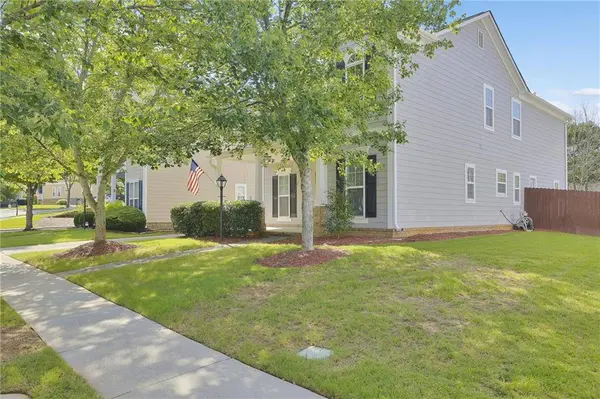 4100 Lake Pass LN, Suwanee, GA 30024