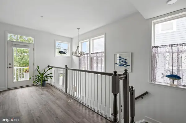 10900 HOLYSTONE LN #201, Berlin, MD 21811