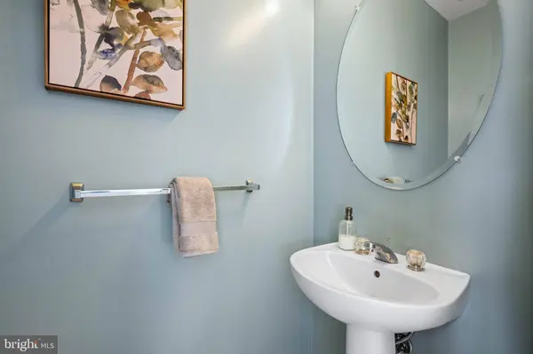 12135 LANDINGS BLVD #303, Berlin, MD 21811