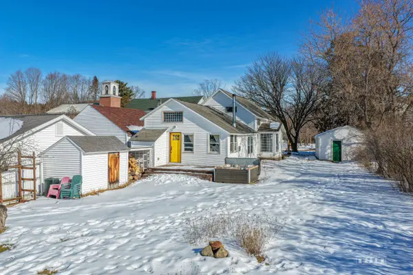 6 Park Side DR, Jay, NY 12941