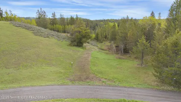 1530 POTPOURRI Drive, Ashton, ID 83420