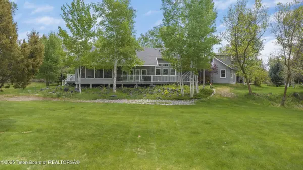 416 N 700, Firth, ID 83236