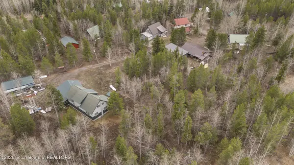 3781 LAVA Lane, Island Park, ID 83429