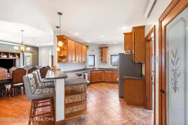 2220 ASPEN HOLLOW Road, Bedford, WY 83112