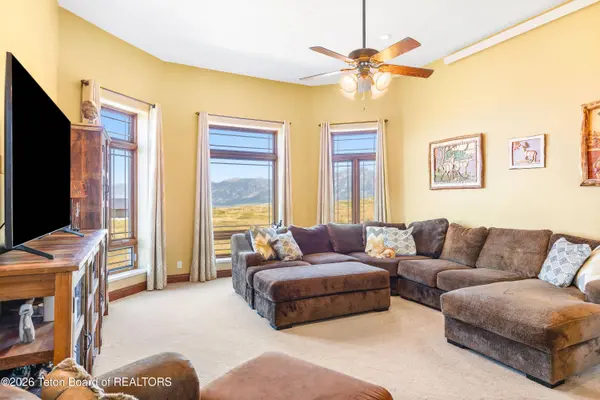 2220 ASPEN HOLLOW Road, Bedford, WY 83112