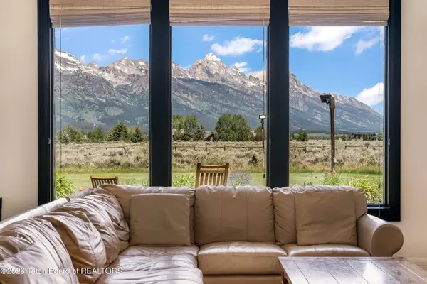 820 PONDEROSA Drive, Jackson, WY 83001
