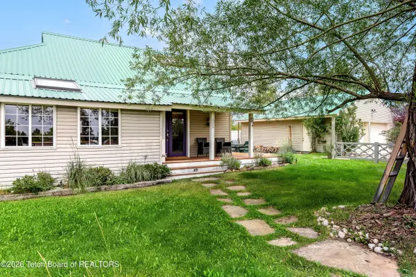 315 E HARPER Avenue, Driggs, ID 83422